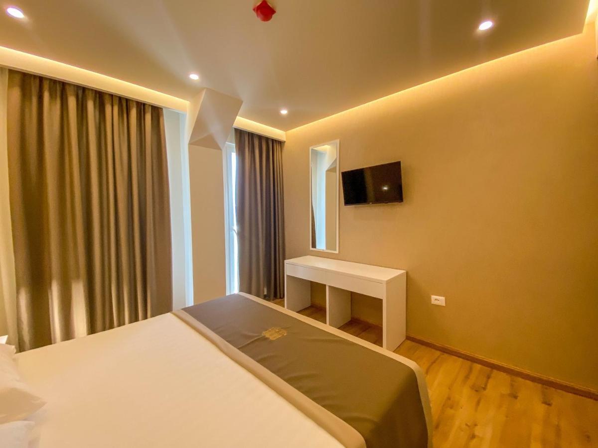 Red Hill Hotel Tiranë Eksteriør bilde